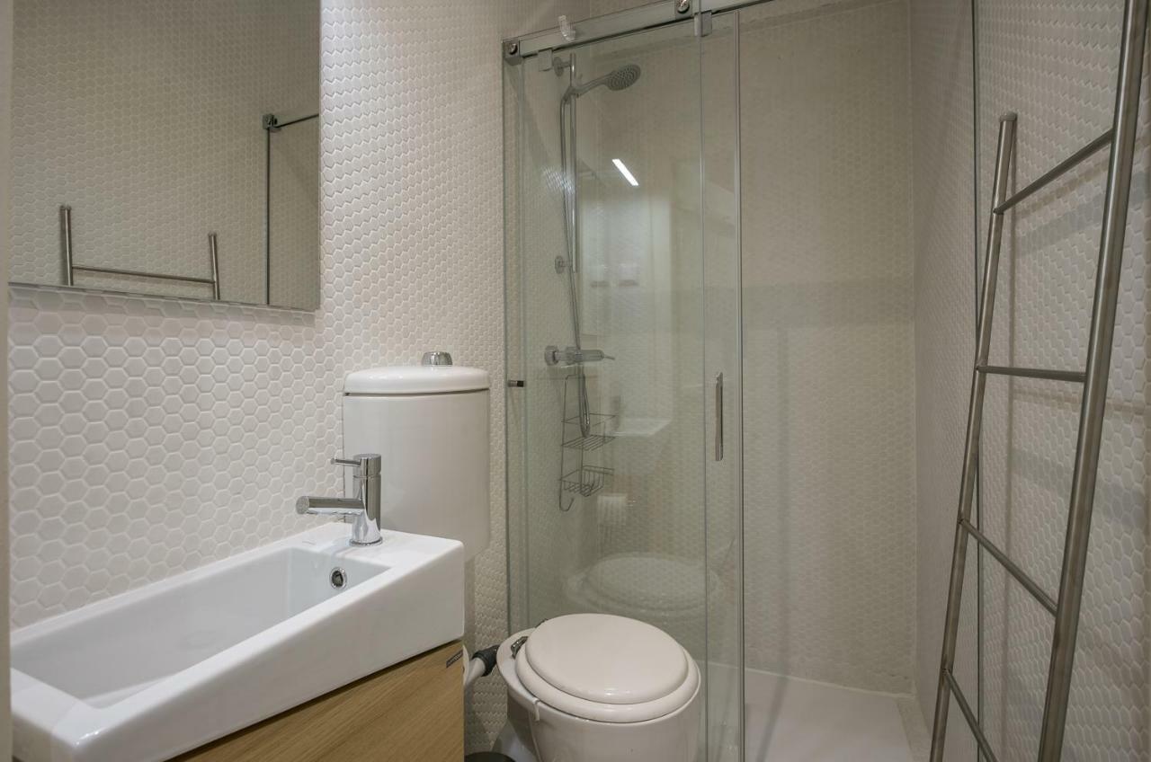 Hip Tailor Made Flat In Bairro Alto Apartment ลิสบอน ภายนอก รูปภาพ